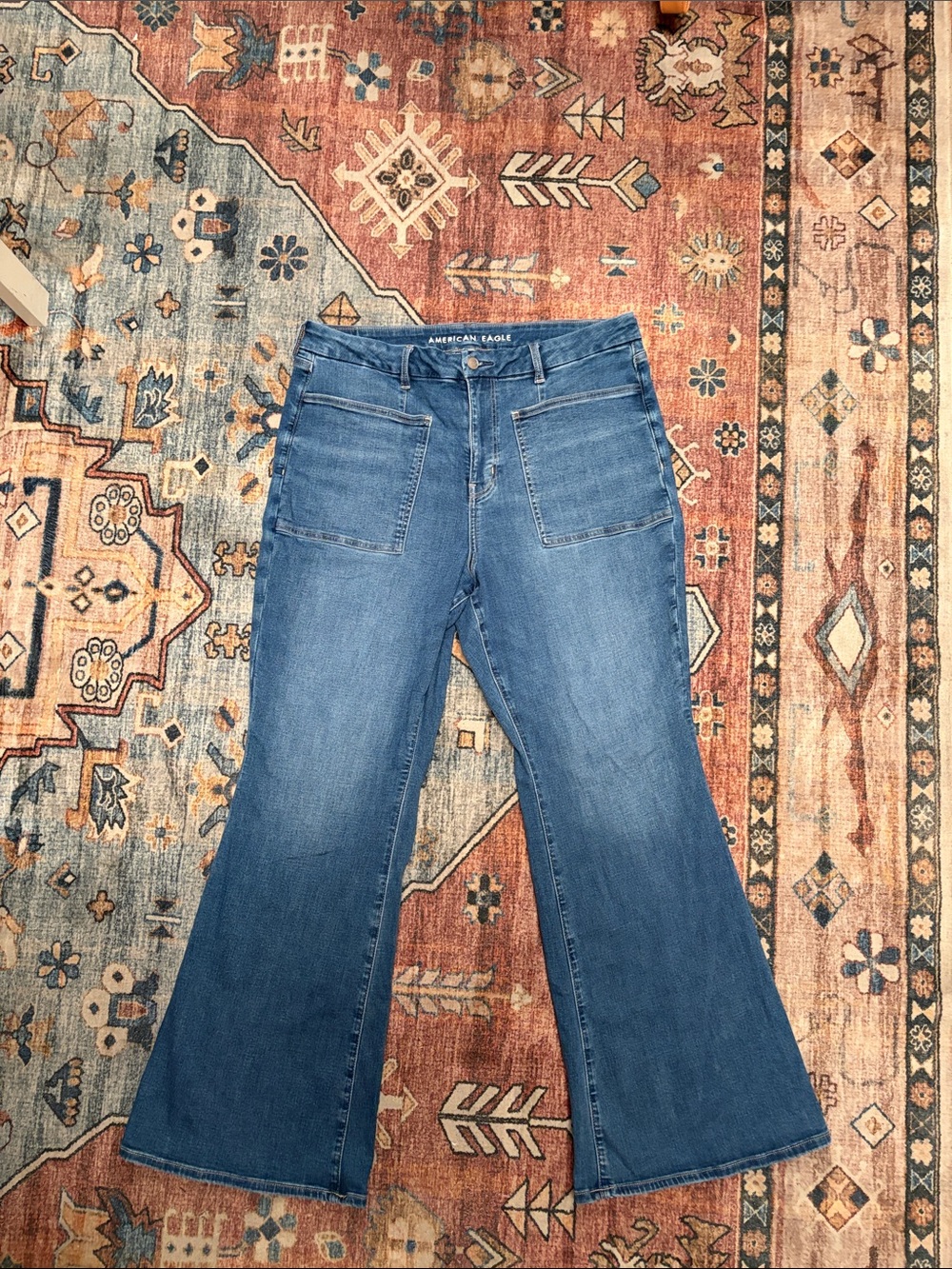 American Eagle Outfitters Medium Blue Wide-Leg Patch Pocket Jeans